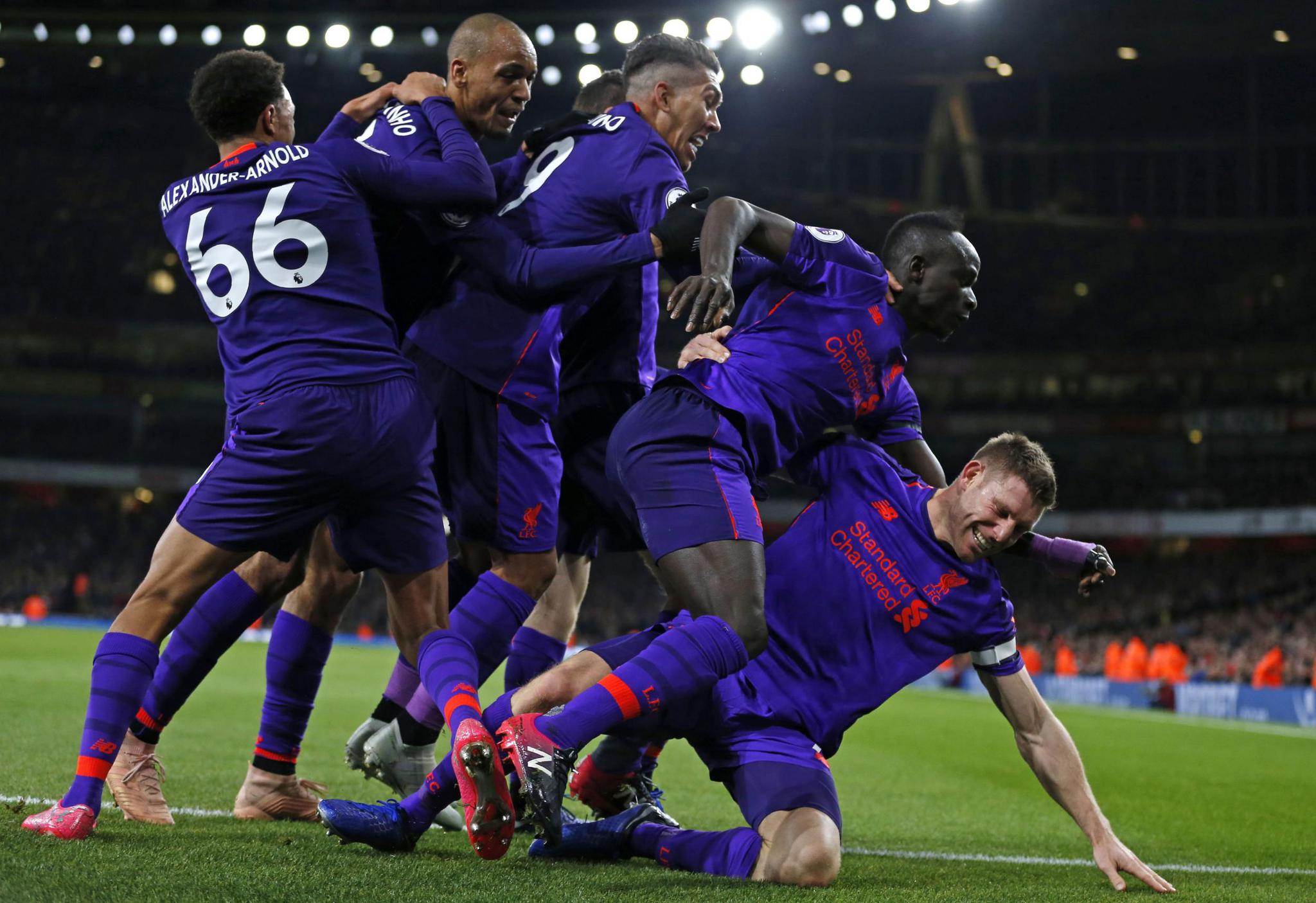 体育游泳世锦赛：唐钱婷女子100米蛙泳强势夺冠